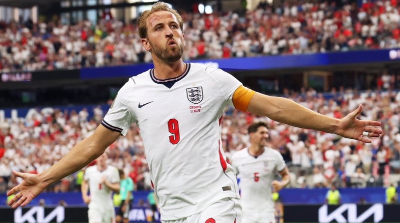INGLATERRA, CONTUNDENTE ANTE CROACIA
