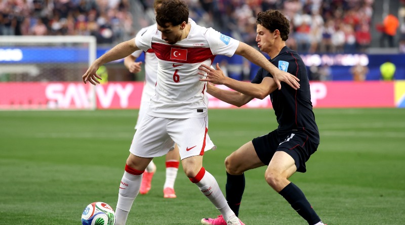 LE PEGA TURQUÍA A EU CON GOL EN LA COMPENSACIÓN