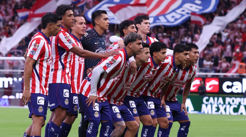 CHIVAS NO PUEDE DEJAR DE SER CAMPEÓN: LUIS ROMO