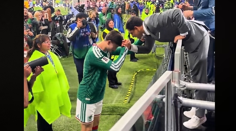 CONSOLACIÓN DE ‘CHICHARITO’ HACIA ‘HORMIGA’ TRAS SALIDA DE MÉXICO