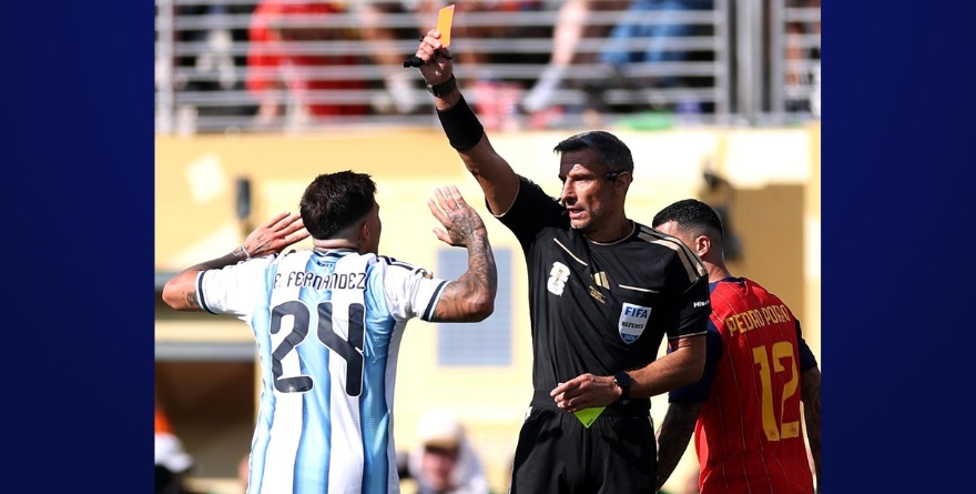 ENZO GENERA NUEVA POLÉMICA Y TERMINA EXPULSADO EN FINAL DEL MUNDIAL