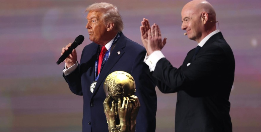 FUTBOL: UNA MIRADA AL ESPEJO