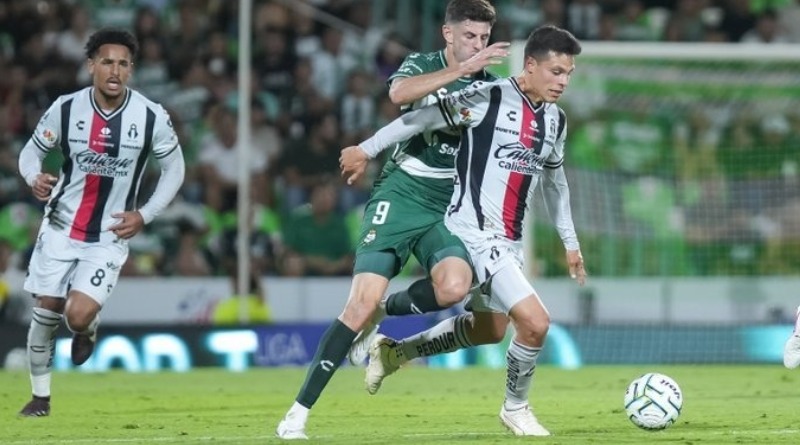 LA CANTERA DEL ATLAS DOMINA A SANTOS EN SU CASA