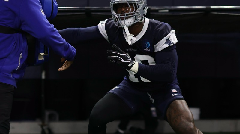 CABALGAN IMPARABLES LOS COWBOYS DENTRO Y FUERA DEL EMPARRILLADO