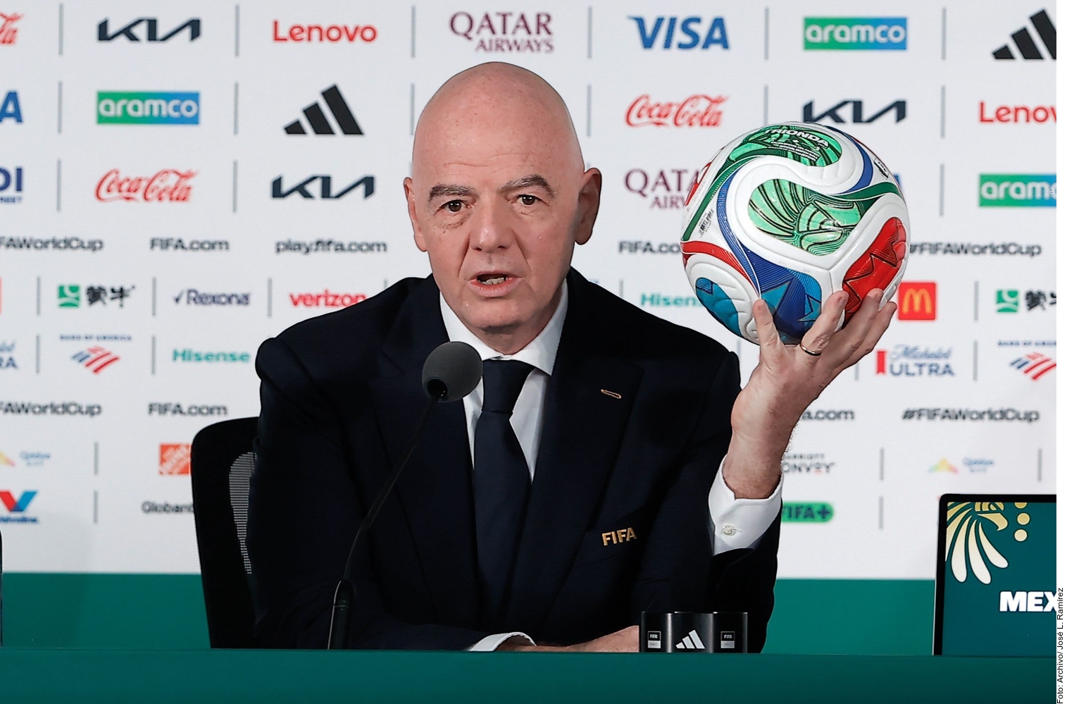 INFANTINO ASPIRABA A COBRAR 30 MDD ANUALES