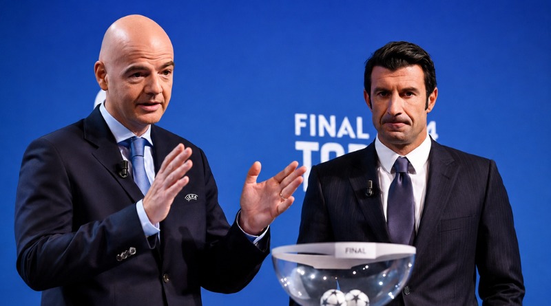 LUIS FIGO INSTA A INFANTINO A RENUNCIAR