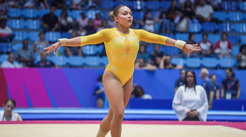 NATALIA BOTELLO REMONTA Y SE ADJUDICA EL ORO