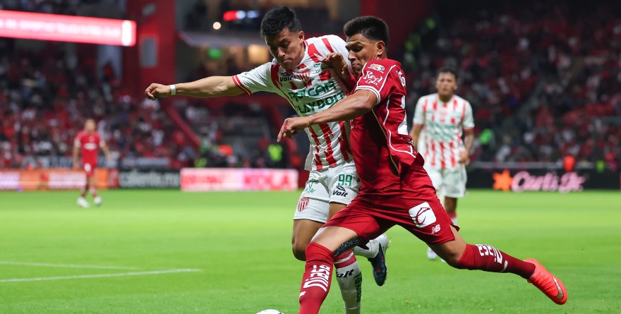 EL NECAXA ARDIÓ BAJO EL FUEGO DE TOLUCA EN EL INFIERNO
