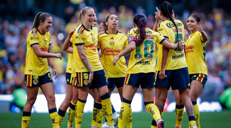LAS AGUILAS EJECUTAN UN VUELO COMPLETAMENTE PERFECTO