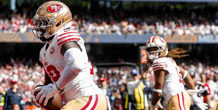 MELBOURNE PRESENCIA EL DOMINIO DE LOS 49ERS ANTE LOS RAMS