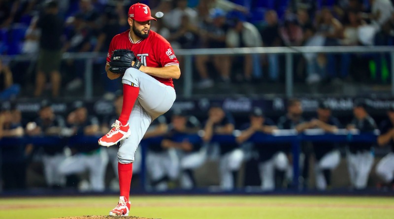 SULTANES QUEDAN CONTRA LAS CUERDAS ANTE TOROS